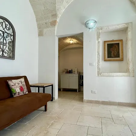 Italianway - Nest * Ostuni